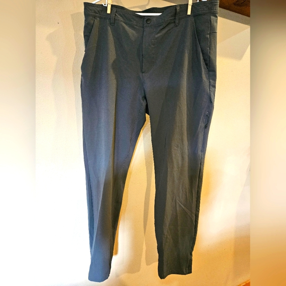 Russell Men's Slacks